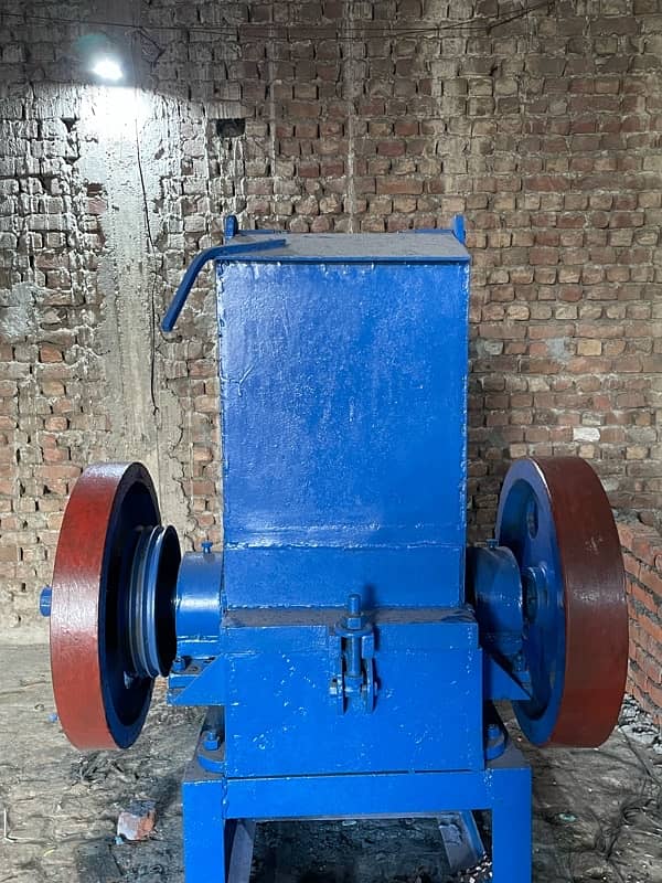 Crusher For sale 2