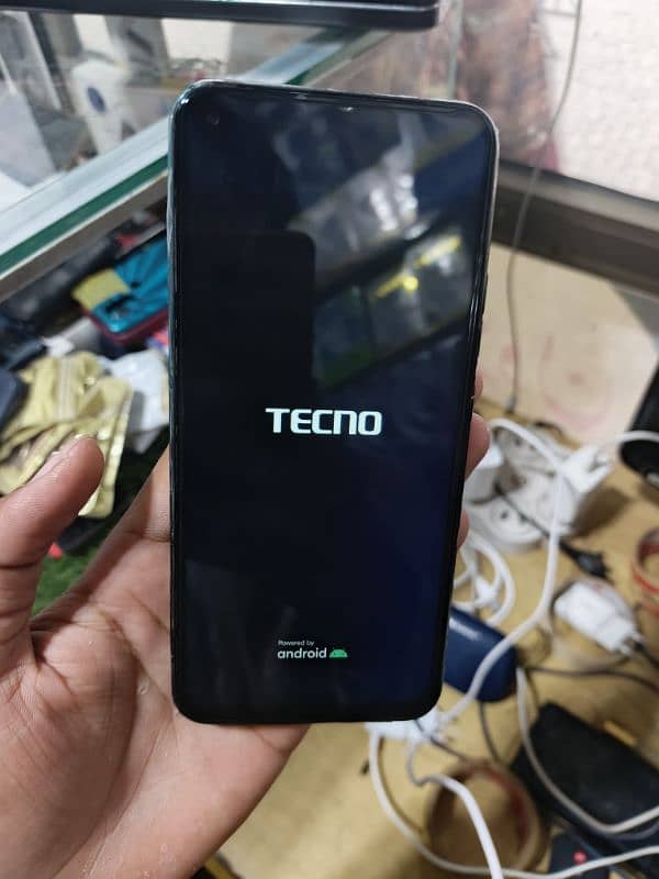 tecno camon 15 4gb ram   64gb rom 3