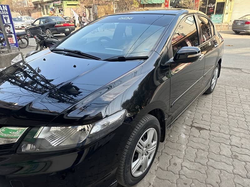 Honda City IVTEC 2018 Black Pearl color 1