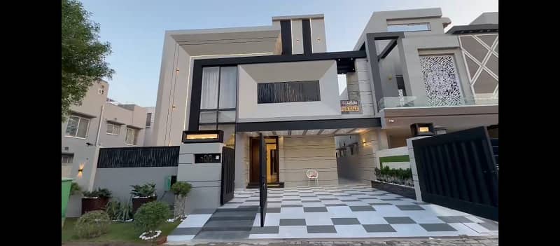 EYE CATCHING ULTRA MODERN HOUSE ( RAFI BLOCK ) 21