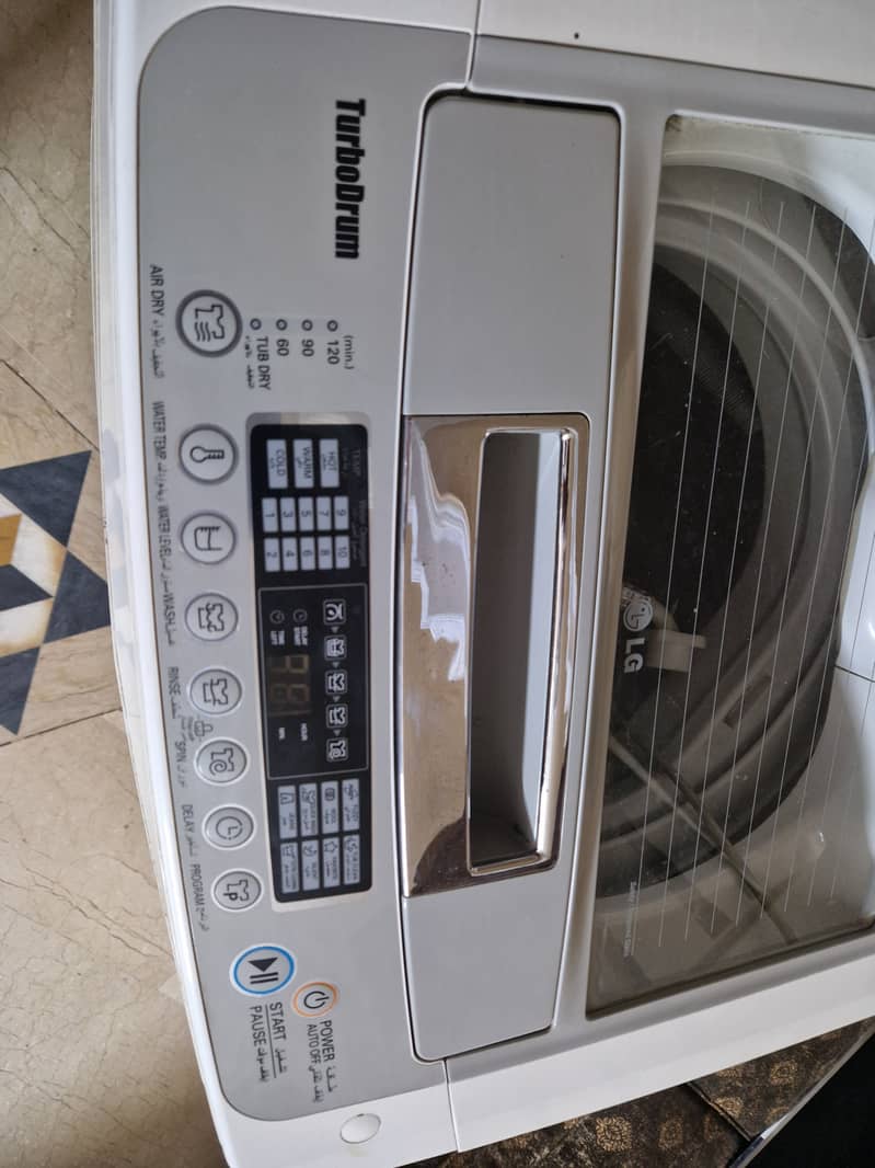 Washing Machine LG turbo drum 1