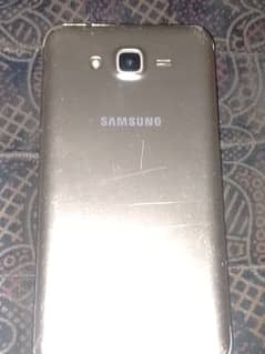 Samsung Galaxy j7