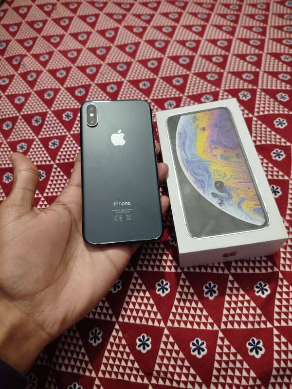 iPhone Xs (64 gb) Pta Approved 1