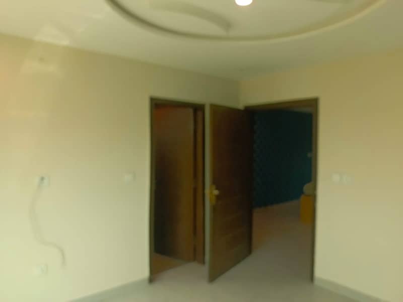 2BED APARTMENT NON FURNISH FOR RENT 12