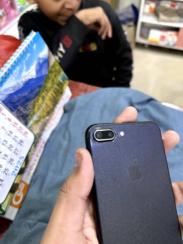 Iphone 7 plus Black color PTA APPROVED all ok 32Gb 4