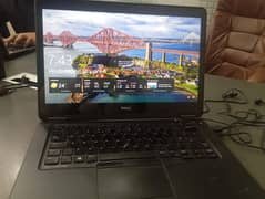 Dell Latitude E7450 Touch and Type with Graphic card