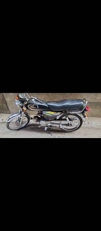 Honda cD 70 bike for sale Totally geniene bike 2nd owner name 3