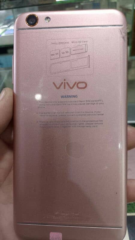 Vivo Y66 1