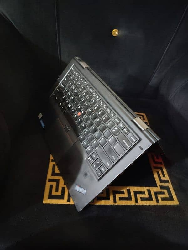 Lenovo X1 Yoga 8