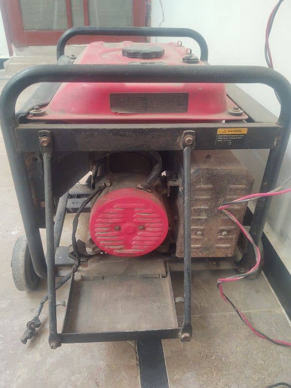 SANCO gernator 3 kva good condition me ha running condition me ha 1