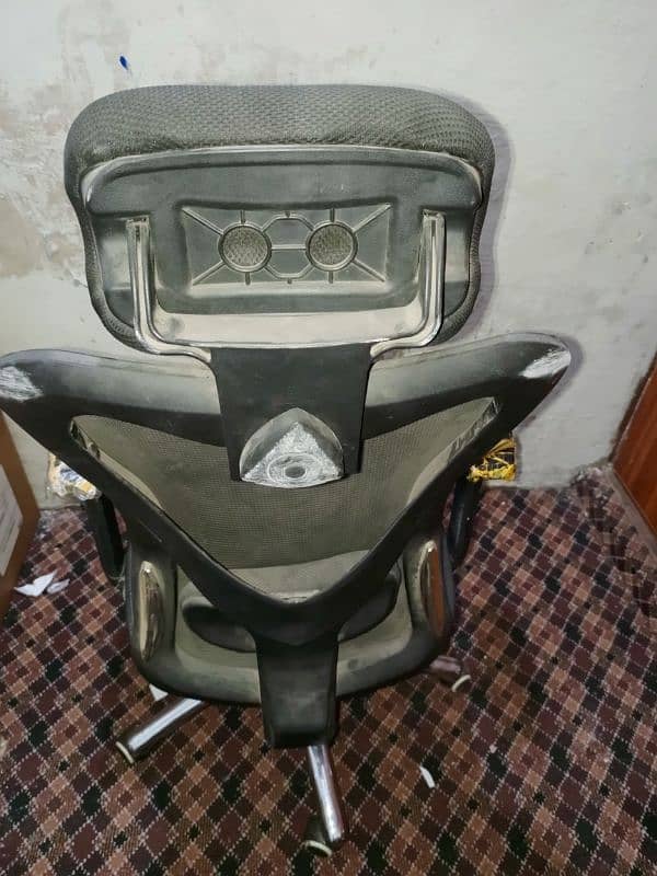 Executive chair Urgent sale 1