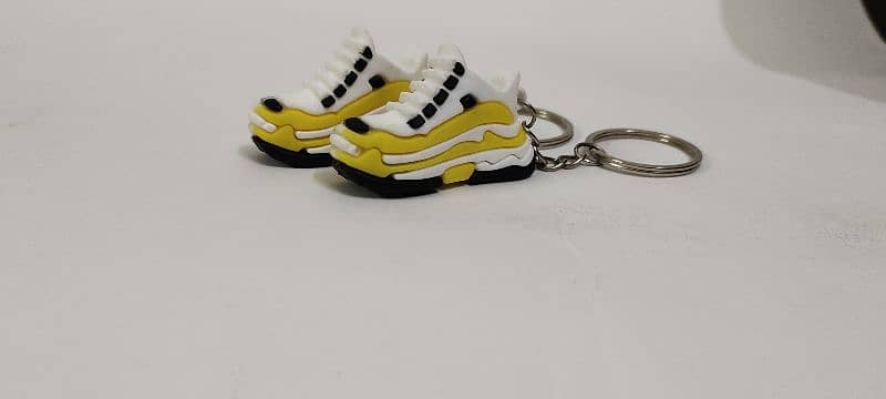 Converse and other Shoe keychains 1