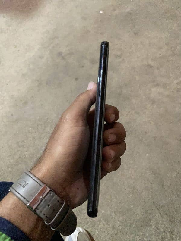 One plus 8 RAM 8GB ROM 128 Demand 48000 5