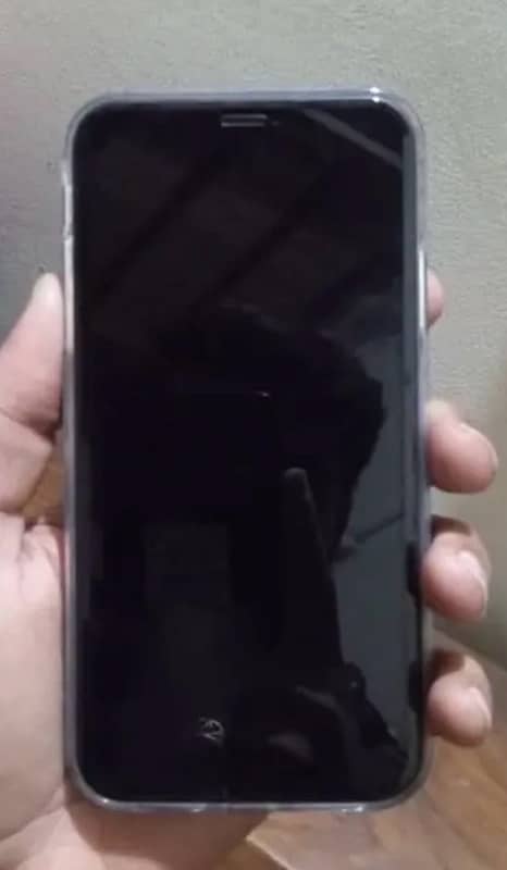 iphone 11 Factory Unlock with box black color 64gb 0