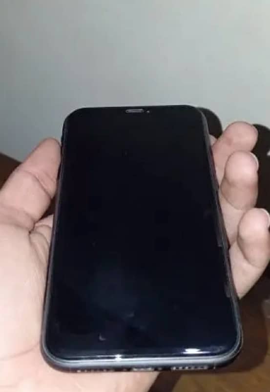 iphone 11 Factory Unlock with box black color 64gb 5