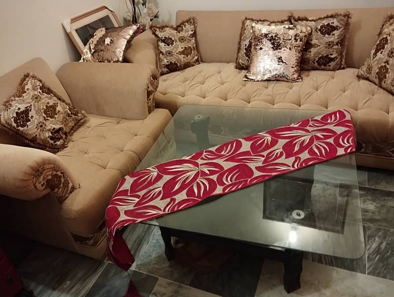 Slightly Used 5 Seater Sofa Set for Sale 3