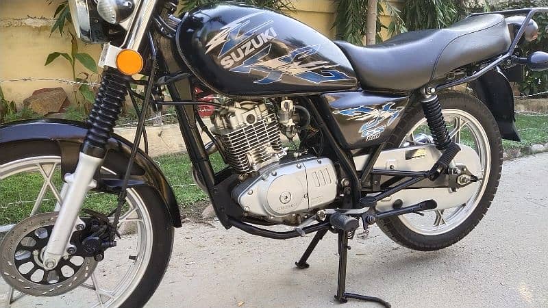 Suzuki GS 150 SE 2022 5