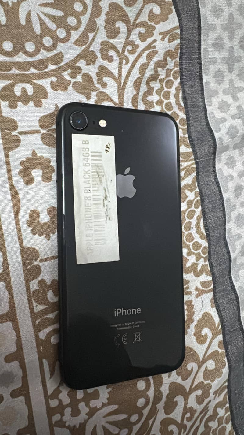 Apple iPhone 8 new 92% water pack non pta 0