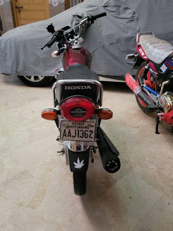 honda 125 special edition 5