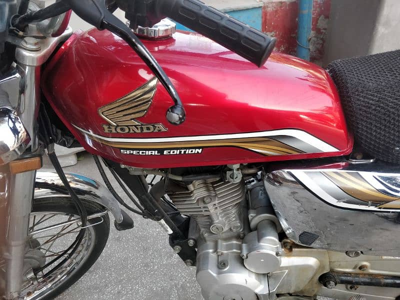 Honda 125 Total genuine on my name 2