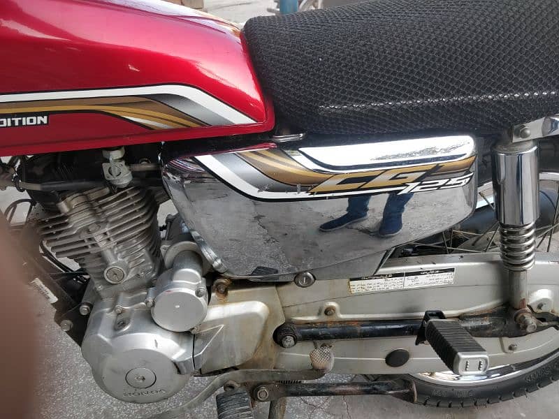 Honda 125 Total genuine on my name 4