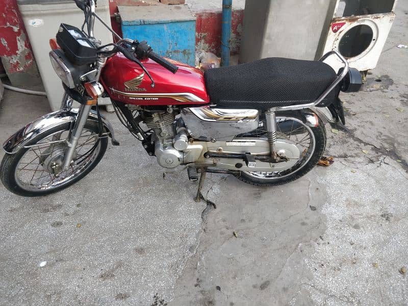 Honda 125 Total genuine on my name 5