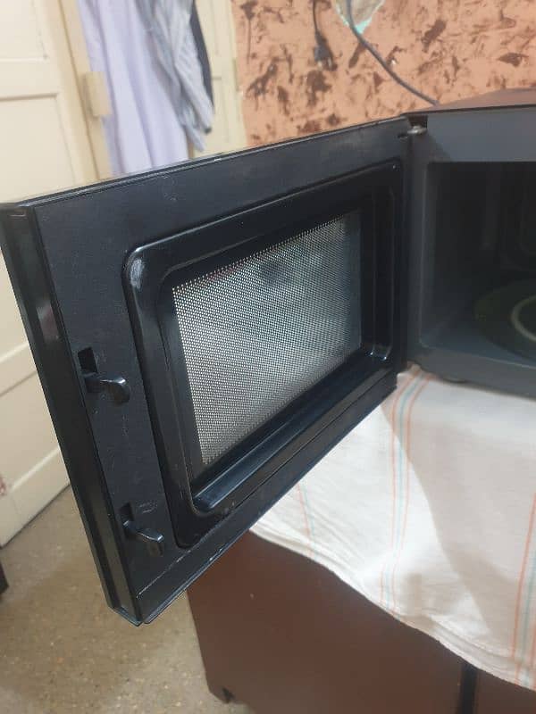 PEL Microwave oven 3