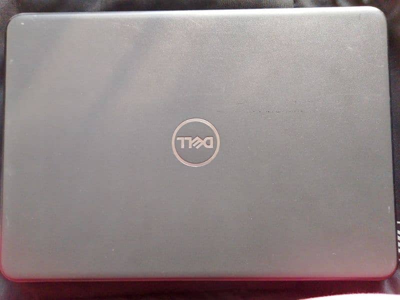 Dell latitude 3300 0