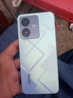 Vivo Y22 with complete box