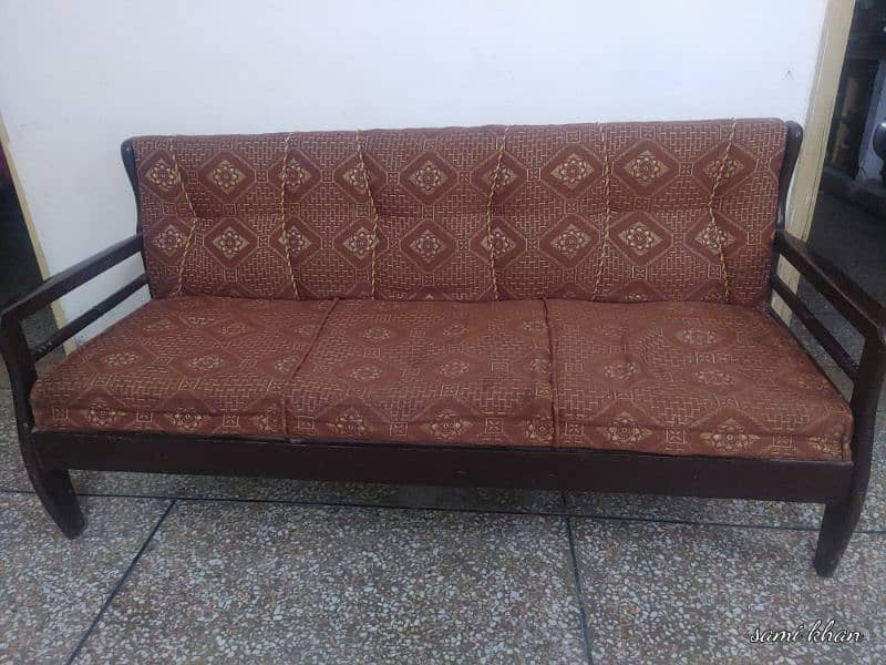 5 seater wooden  sofa 3