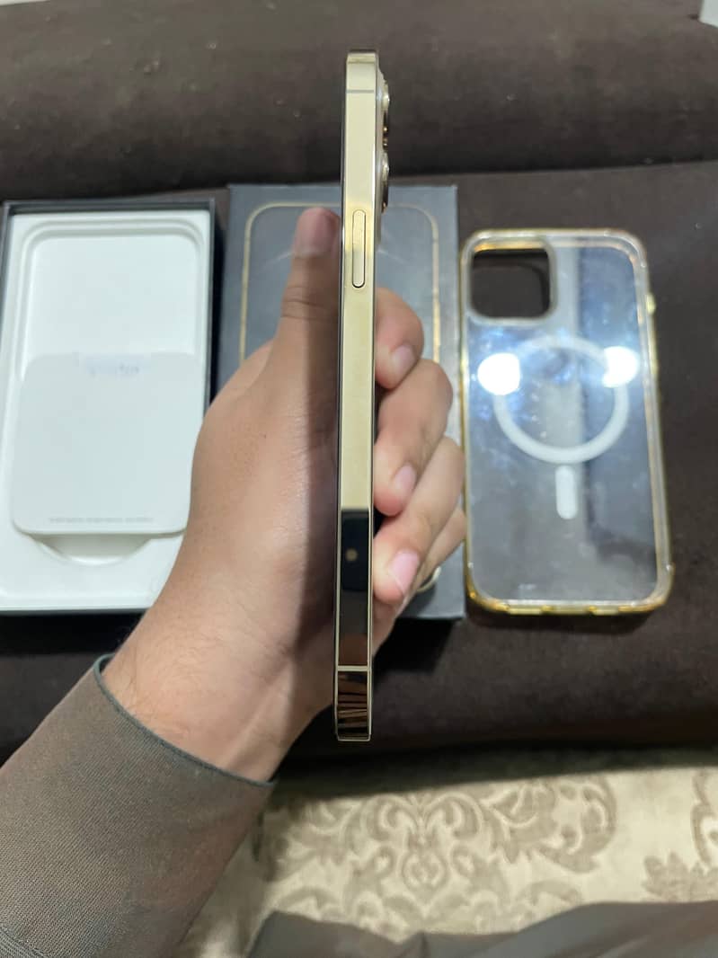 Iphone 12 Pro Max 128GB Factory Unlocked Non Pta 9