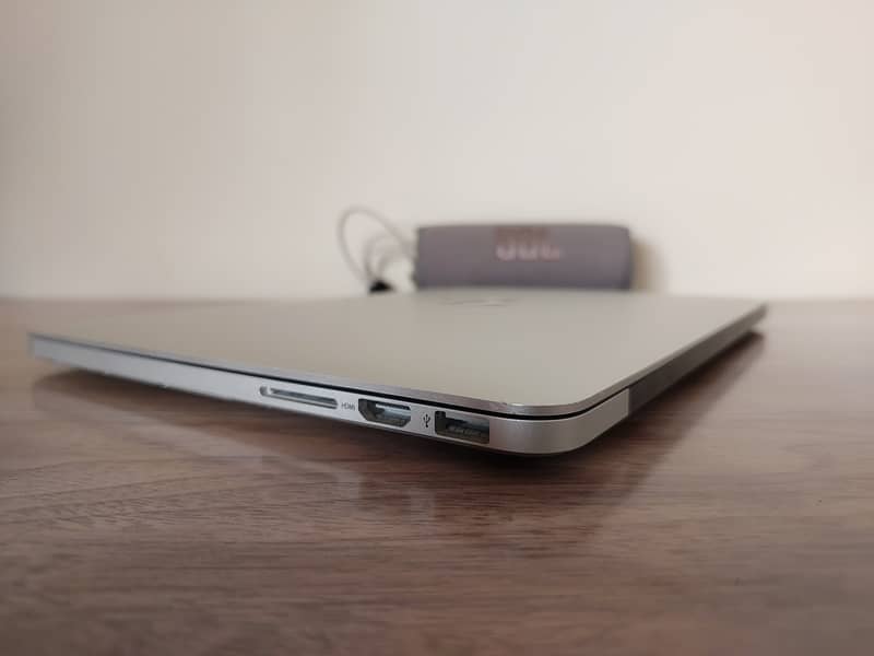 Macbook Pro 2015 Silver 7