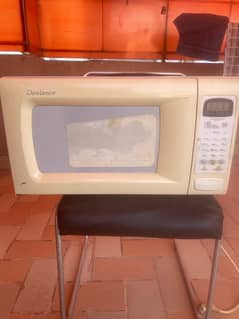 Microwave Oven