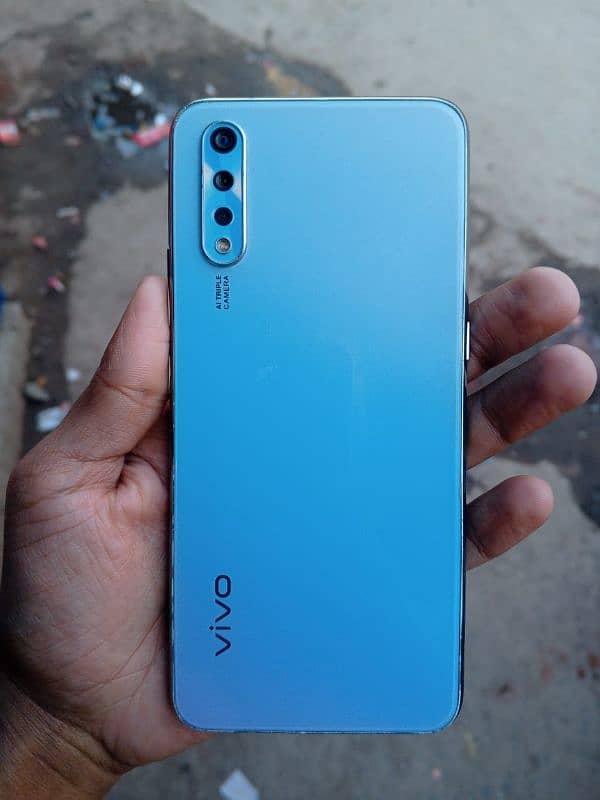 Vivo S1 PRO 1