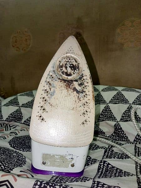 KENWOOD STEAM IRON 5