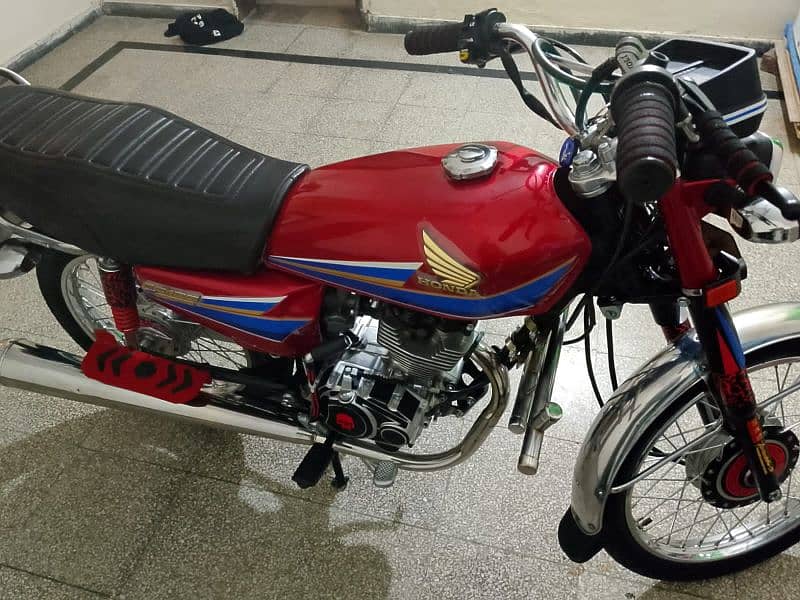 Honda cg 125 2006 for sale full genius condition 6