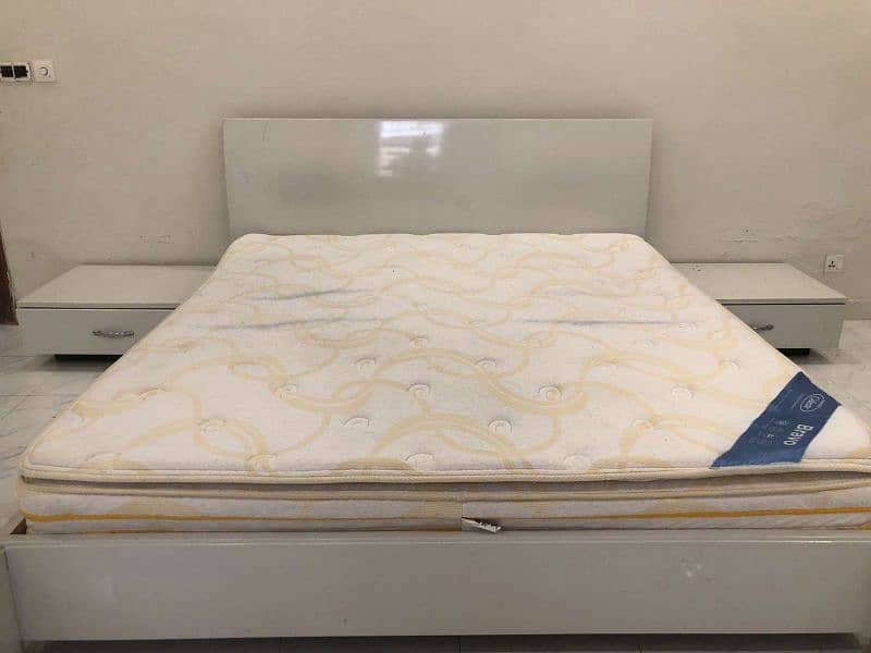 Used bed urgent sale 1