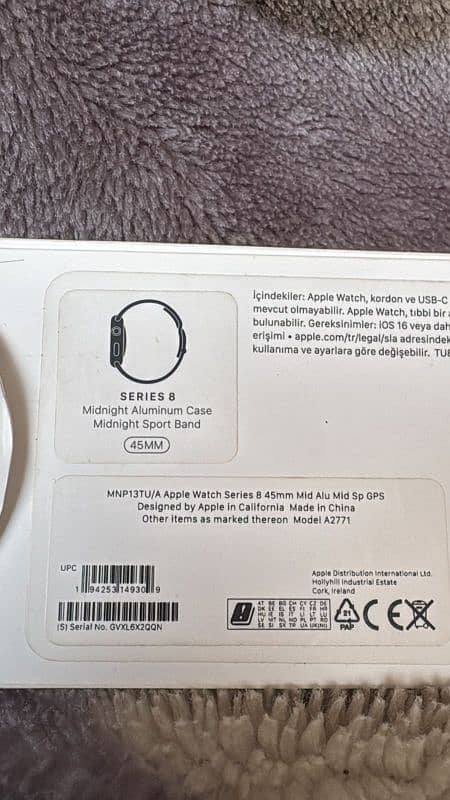 apple watch series 8 gps model midnight aluminium 1