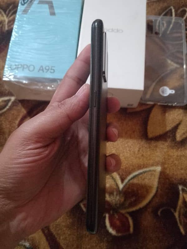 Oppo A95 1