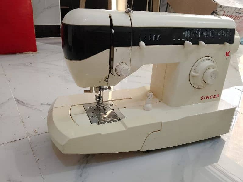 singer sewing machine for sale 1