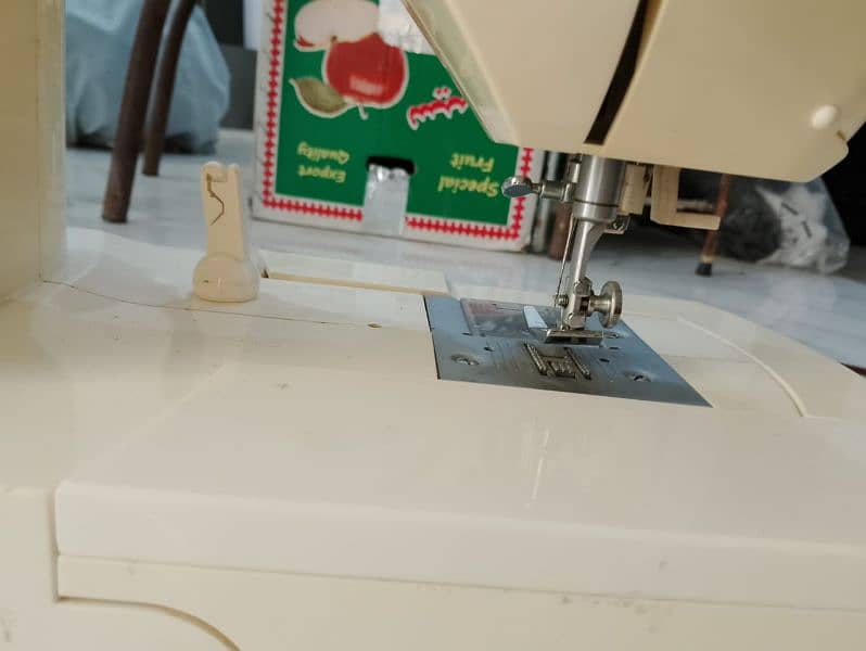 singer sewing machine for sale 2