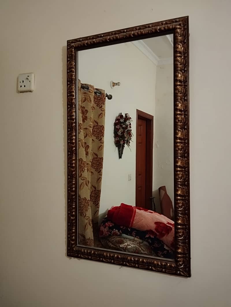 Fancy Wall Hanging Mirror for Sale 0