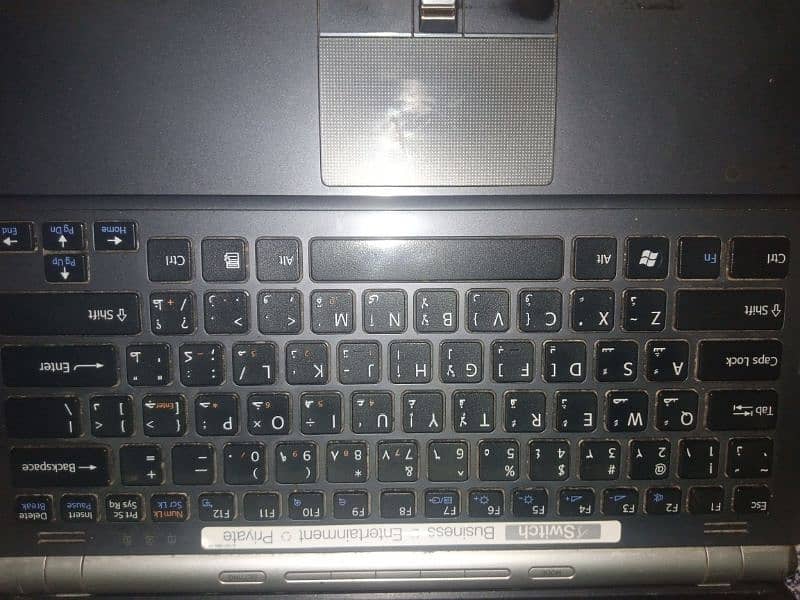 Sony Laptop Core 2 Duo in good Condition 4