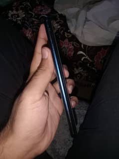 vivo y11 32gb 9/10 condition total original