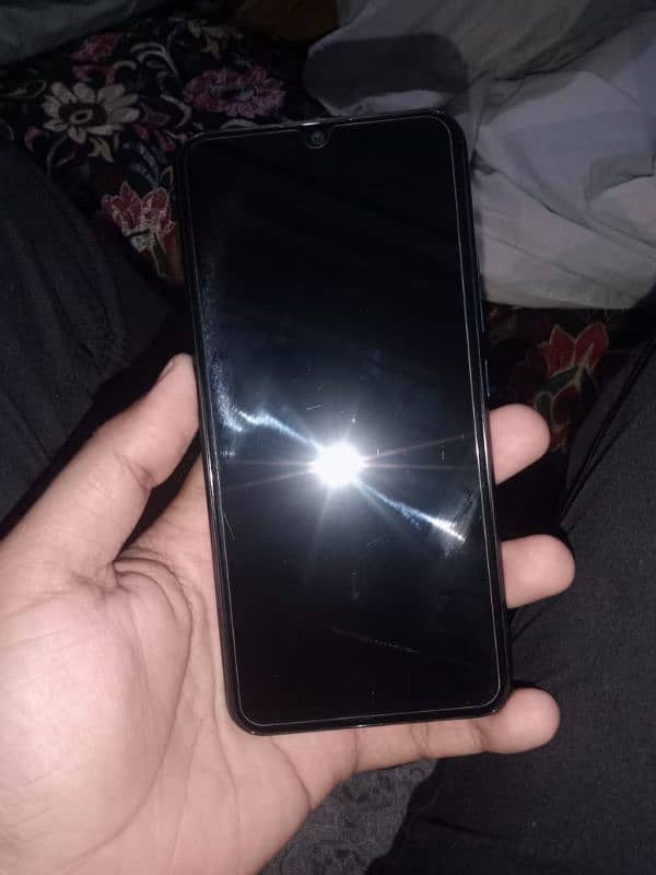 vivo y11 32gb 9/10 condition total original 3