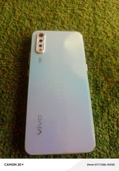 vivo s1