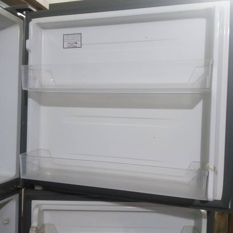 Urgent sell heir fridge 1