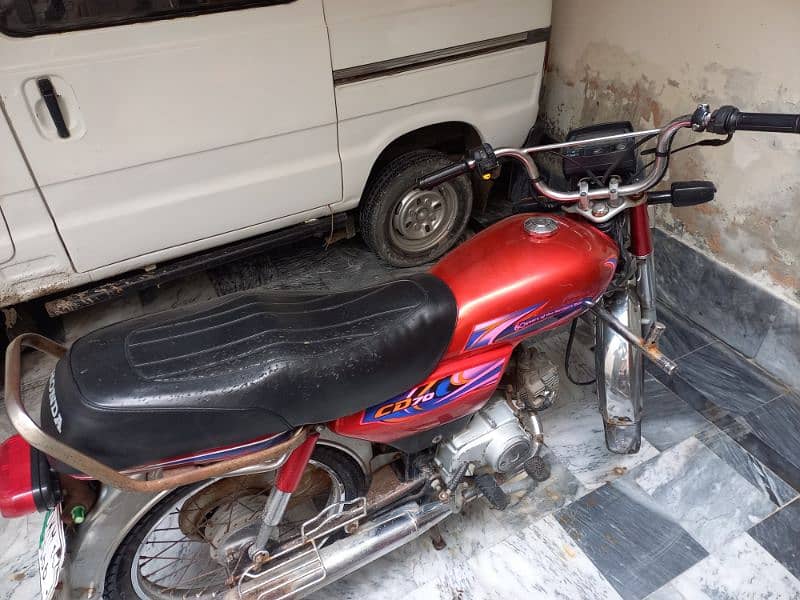 Honda cd 70 4