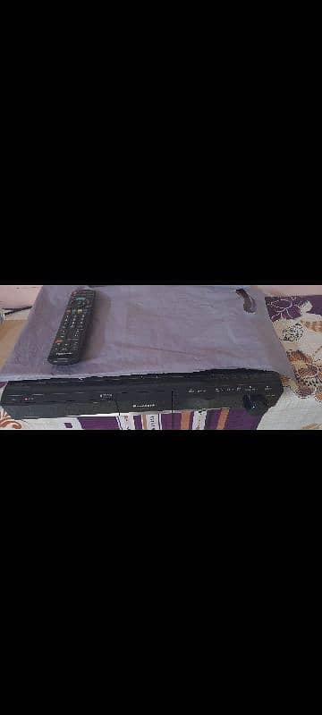 Panasonic Home Theater Receiver with Remote 0