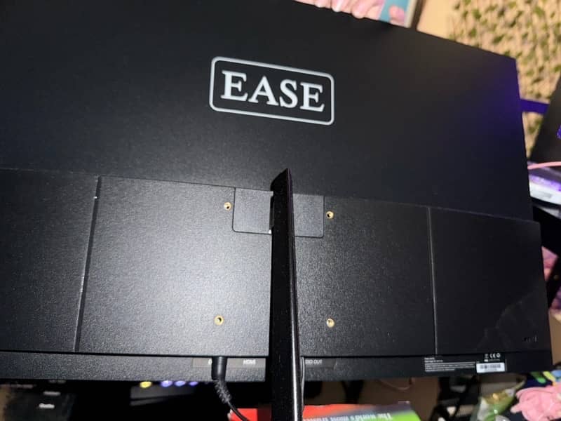 EASE G24V18 24 inch gaming monitor 1